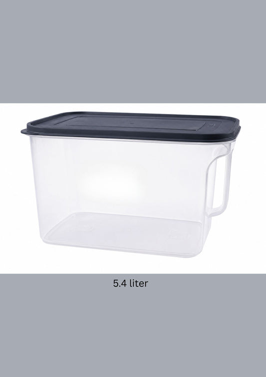 Plastic Food Storage Container with Lid 5.4 liter